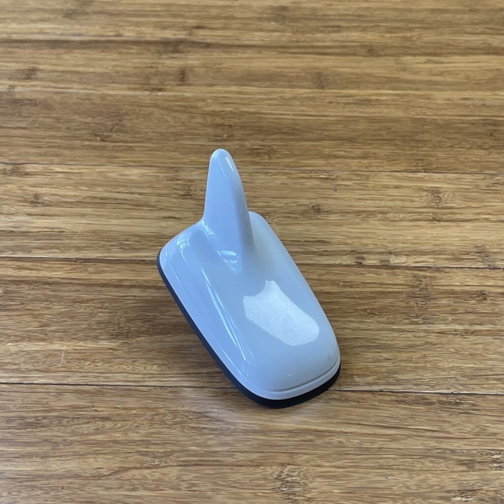2017-2023 Audi Q3 8U Shark Fin Roof Radio Antenna Unit White OEM *NOTE*