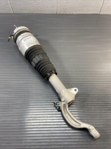 2017-2024 Maserati Levante M161 Front Right Air Shock Strut Absorber OEM