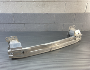 2017-2026 Audi Q7 4M BAR Bumper Reinforcement Rear Side 70K Miles 4M0807309 OEM