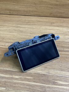 2018-2020 Audi SQ5 FY 8.25" MMI LCD Navigation Display Screen OEM *NOTE*