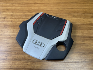 2018-2021 Audi SQ5 FY 3.0L AWD V6 TFSI Engine Cover Trim 06M103925P OEM