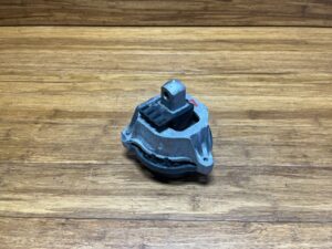 2018-2026 BMW M5 F90 4.4L Engine Front Left Side Mount Bracket 43K Miles OEM