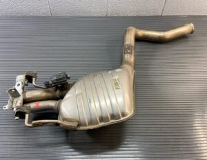 2019-2021 Mercedes C63 AMG W205 Rear Right Exhaust Muffler OEM 45k Miles