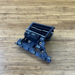 2019-2022 Audi Q7 4M 2.0L Air Vent Dashboard Front Left Side 4M8820901 OEM