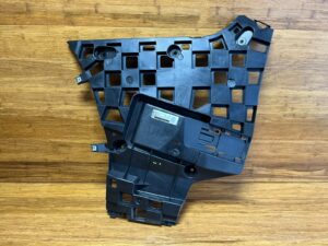 2019-2022 BMW X7 G07 Bumper Corner Mount Support Bracket Rear Left Outer OEM