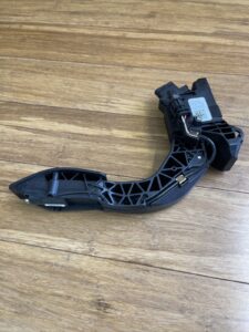 2019-2025 Audi A6 A7 A8 Q8 Gas Pedal Throttle Accelerator TRAVEL Sensor OEM