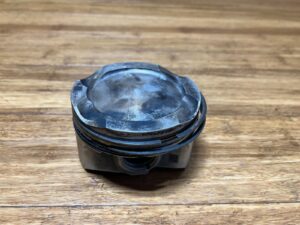 2019-2025 BMW M5 F90 AWD 4.4L V8 Twin Turbo Engine Motor Piston OEM *NOTE*
