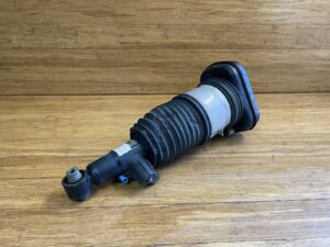2019-2026 BMW X7 G07 Air Strut Shock Absorber Rear Right 88K Miles OEM *NOTE*