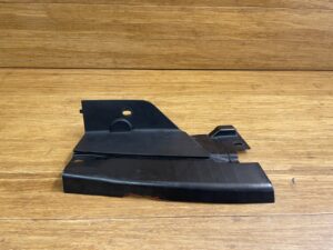 2019-2026 BMW X7 G07 Bumper Cover Mount Bracket Rear Left Inner OEM *NOTE*