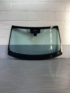 2022-2025 BMW I4 G26 Front Windshield Glass w/ Camera 7933085 OEM *NOTE*