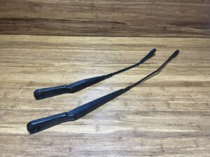 2023-2026 BMW X1 U11 Front Left & Right Windshield Washer Wiper Arm OEM