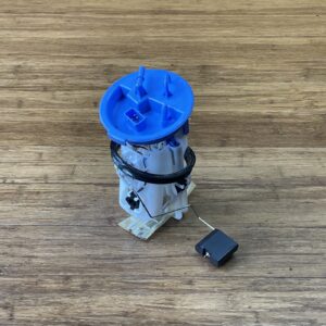 2001-2006 BMW M3 E46 3.2L RWD Fuel Gas Pump Assembly Unit 16142229684 OEM