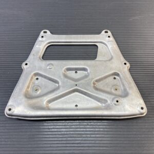 2006-2010 BMW 535xi E60 3.0L Front Bottom Aluminum Pan Plate 31106768301 OEM