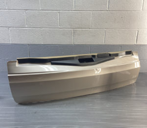 2007-2013 BMW X5 E70 Trunk Hatch Lower Tailgate Lid Panel Rear OEM *NOTE*