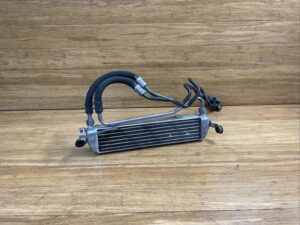 2008-2015 Audi R8 42 4.2L Transmission Oil Cooler Radiator OEM 70k Miles