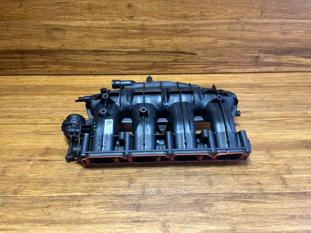2008-2018 Audi A3 Q3 / Volkswagen Tiguan 2.0L Engine Intake Manifold OEM *NOTE*