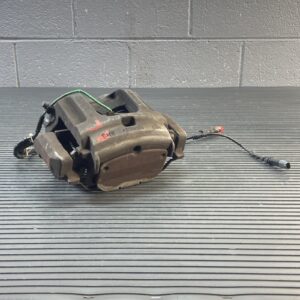 2008-2019 BMW X5 E70 4.4L Front Left Side Brake Caliper Housing Carrier OEM