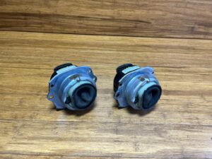 2008-2019 BMW X5 F15 4.4L Engine Mount Bracket  Front Left & Right Side OEM