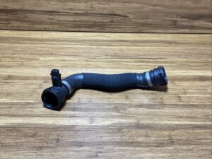 2009-2023 Rolls Royce Dawn RR6 Front Upper Coolant Hose Pipe 7593896 OEM PH