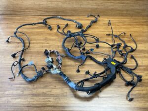 2010-2014 BMW X6M E71 4.4L V8 Twin Turbo Engine Wiring Harness Loom OEM