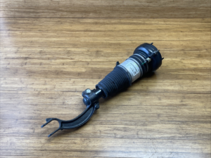 2012-2018 Audi RS7 C7 Strut Shock Air Suspension Absorber Front Right Side OEM