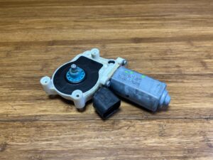 2013-2019 BMW X5 F15 Window Motor Lifter Right or Left Side 67627322748 OEM
