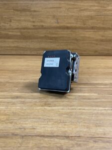 2014-2015 Audi R8 42 ABS Anti-Lock Brake Pump Module Assembly 70k Miles