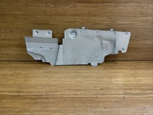 2014-2015 Audi R8 42 Spyder Lower Heat Shield Guard Plate Genuine Cover OEM
