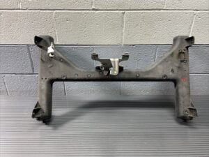 2014-2015 Audi R8 42 Spyder Rear Cross Member Subframe Brace 36k Miles OEM