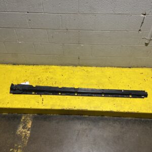 2014-2018 BMW X5 F15 Right Side Skirt Support Bracket Mount 8054036 OEM