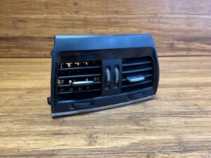 2014-2019 BMW X5 F15 Center Console AC Air Vent Grille Trim Rear Black OEM