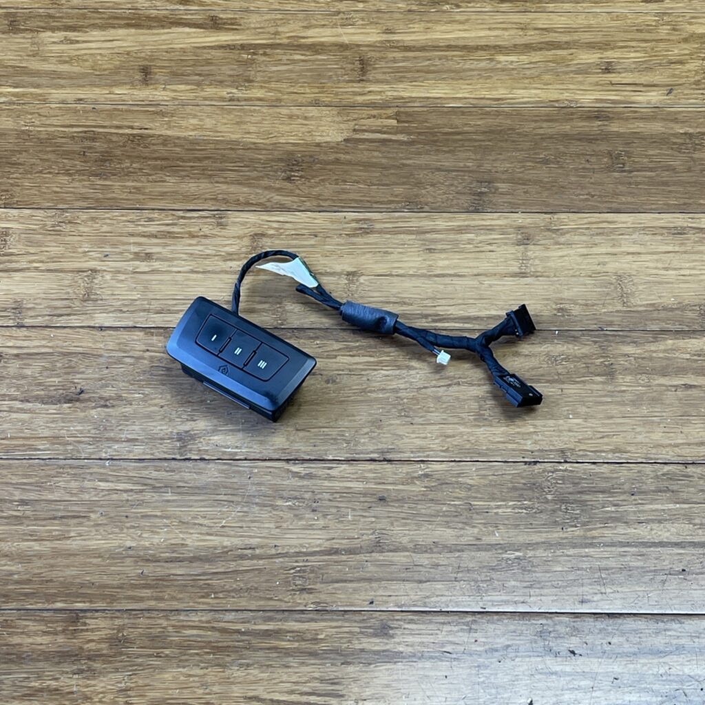 2015-2018 Audi Q3 8U HomeLink Garage Door Opener Switch Button Module OEM