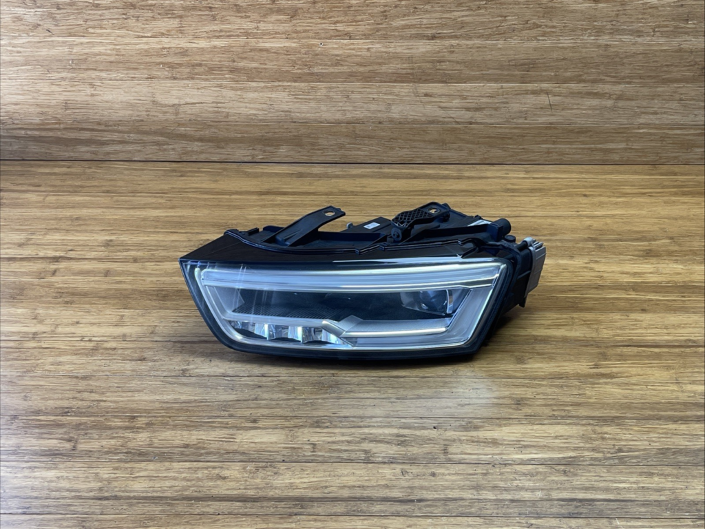 2015-2018 Audi Q3 8U LED Headlight Lamp Assembly Front Left W/ Bolts OEM *NOTE*