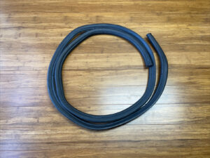 2015-2018 Ferrari California T Rear Trunk Lid Gasket Seal Rubber 85156500 OEM