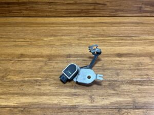 2015-2025 Mercedes AMG GT63S X290 Suspension Height Level Sensor Front Right OEM
