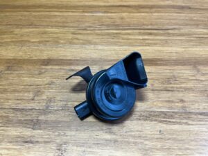 2017-2023 Audi R8 4S 5.2L Front Left Side Tone Horn Signal 4S0951221  OEM