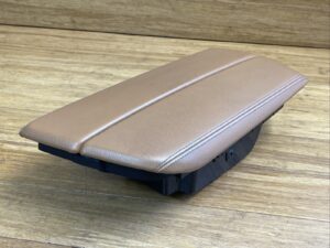2017-2023 BMW 640i GT G32 Center Console Armrest Storage Cognac OEM Unit