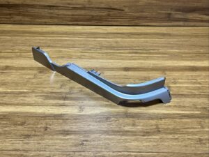 2017-2023 Rolls Royce Dawn RR6 Front Right Seat Upper Rail Molding OEM NOTE