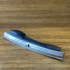 2017-2025 Audi Q7 4M Tailgate Liftgate Trunk End Sill Trim Plate Rear OEM