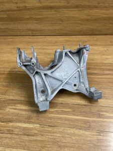 2017-2025 Audi RS5 F5 2.9L AWD Front Subframe Left Mount Bracket Support OEMOEM