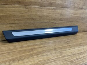 2017-2026 Audi Q7 4M Front Left Door Sill Scuff Plate Trim OEM *NOTE* 4M0853373A
