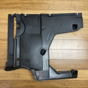 2018-2020 Audi Q5 Rear Right Side Under Body Outer Splash QUARD Shield NOTE OEM