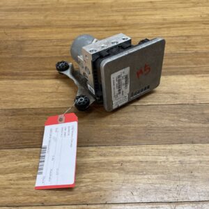 2018-2021 BMW M5 F90 AWD ABS Control Pump Unit Module Assembly OEM 8469002