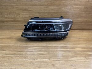 2018-2021 Volkswagen Tiguan Front Left Headlight Lamp Light OEM *NOTE*