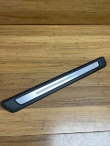 2018-2025 Audi Q5 FY Door Sill Trim Scuff Plate Left Front Genuine OEM