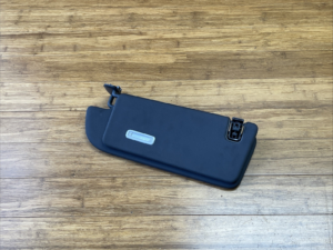 2019-2025 Audi Q7 4M Sun Visor W/ Mirror And Light Black Cloth Right OEM