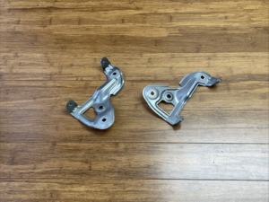 2019-2025 BMW 330i G20 Front Left & Right Side Fender Rearward Mount Bracket OEM