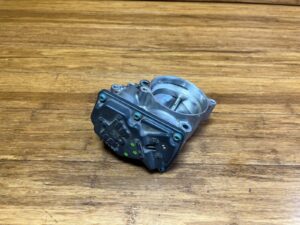 2019-2025 BMW X7 G07 3.0L AWD Engine Throttle Body Valve Module Unit OEM