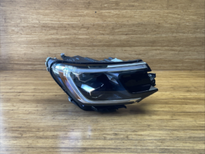 2024-2026 Volkswagen Atlas LED Headlight Lamp Assembly Front Right OEM *NOTE*