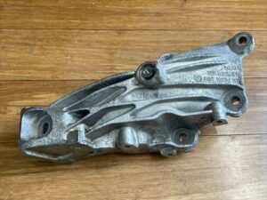OEM 2021 2022 2023 2024 BMW M3 G80 Engine Support Brackets Left 7k Miles